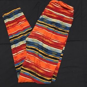 Lularoe stripped leggings